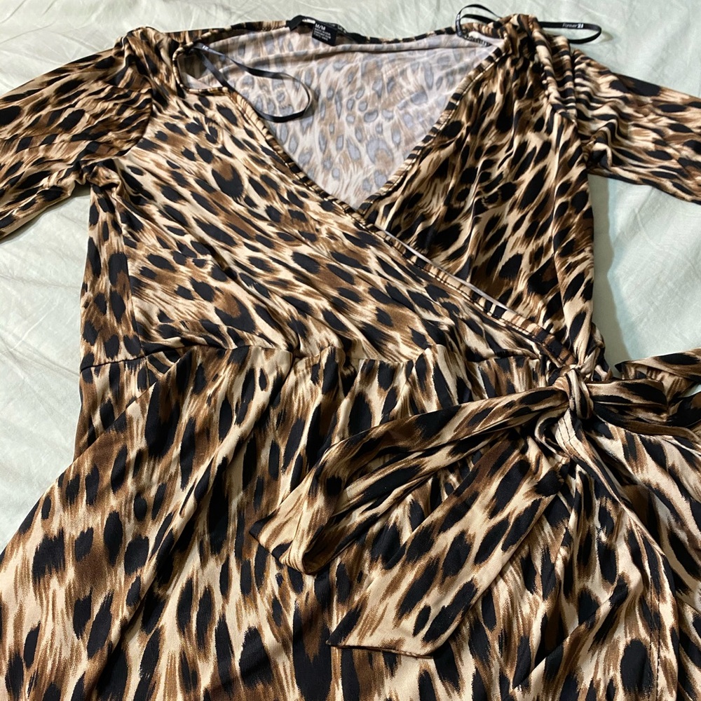 Leopard romper - Picture 2 of 4
